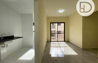 Imagem: O apartamento possui 3 Dormitórios, 2 Banheiros, 2 Vagas na