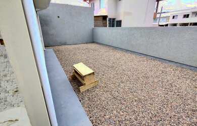 Imagem 4: Casa unifamiliar em obras no padrão das fotos em São José