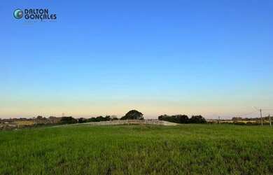 Imagem: O terreno possui 1m² de Área e está localizado em Parque