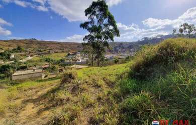 Imagem: O terreno possui 3764m² de Área e está localizado em Chácara