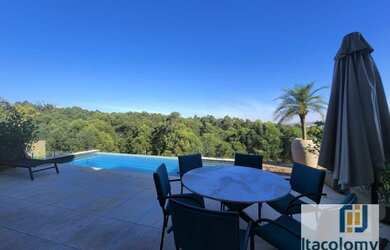 Imagem 14: Casa belíssima para venda no Residencial Tamboré 10