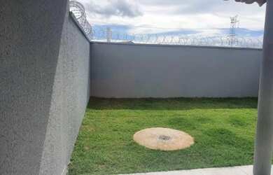 Imagem 11: Bela casa com 3 quartos. Piscina, Churrasqueira, Varandae180m² de Área