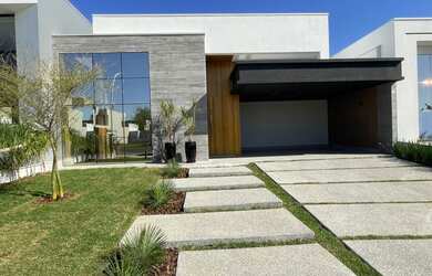 Imagem: A casa em condomínio possui 3 Dormitórios, 5 Banheiros, 4