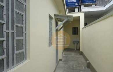 Imagem: A casa possui 2 Dormitórios, 1 Banheiro, 60m² de Área e