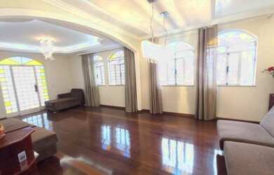 Imagem 2: Belo Horizonte - Casa Padrão - Ouro Preto