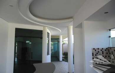 Imagem: A casa em condomínio possui 3 Dormitórios, 3 Banheiros, 5