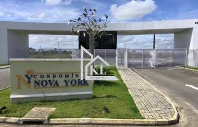 Imagem: A casa em condomínio possui 3 Dormitórios, 3 Banheiros, 130m²