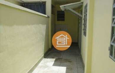 Imagem: A casa possui 1 Dormitório, 1 Banheiro, 50m² de Área e está