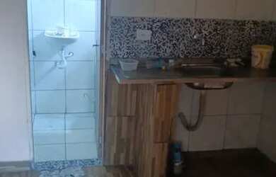 Imagem 4: Casa pra alugar. 1 Banheiroe2 Dormitórios