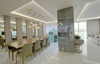 Imagem: O apartamento possui 4 Dormitórios, 5 Banheiros, 3 Vagas na