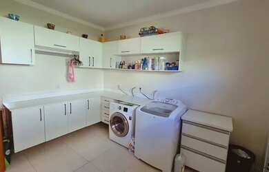 Imagem 10: LINDA CASA COM PLANEJADOS E PESCINA NO CONDOMINIO RESIDENCIAL PRIMAVERA...