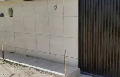 Imagem: A casa possui 2 Dormitórios, 1 Banheiro, 1 Vaga na garagem