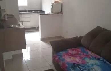 Imagem: A casa em condomínio possui 2 Dormitórios, 2 Banheiros, 1