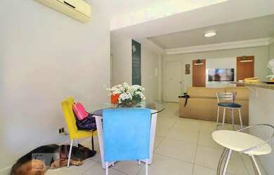 Imagem: O apartamento e possui 1 Dormitório, Suítes, 1 Banheiro