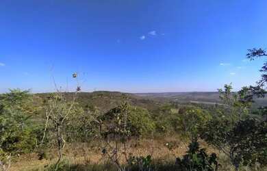 Imagem: A chácara possui 140000m² de Área e está localizado em Área