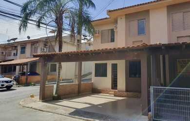 Imagem: A casa em condomínio possui 2 Dormitórios, 2 Banheiros, 2