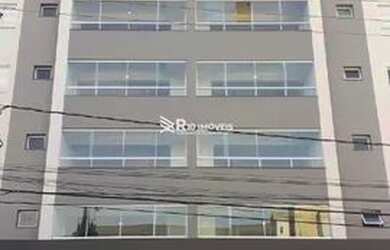 Imagem: O apartamento possui 2 Dormitórios, 2 Banheiros, 2 Vagas na