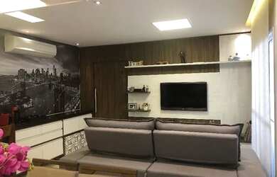 Imagem: O apartamento possui 3 Dormitórios, 2 Banheiros, 2 Vagas na