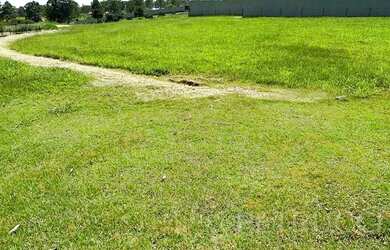 Imagem: O terreno à venda possui 3396m² de Área e está localizado