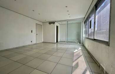 Imagem: O depósito possui 36m² de Área e está localizado em Chácara