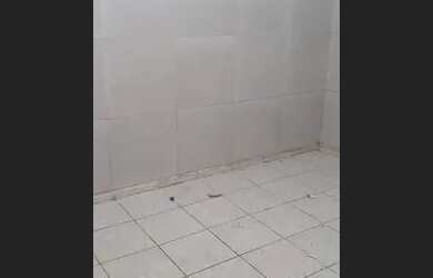 Imagem: A casa possui 1 Dormitório, 1 Banheiro, 54m² de Área e está