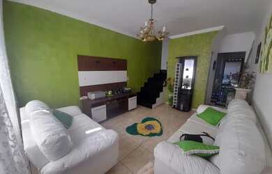 Imagem: A casa em condomínio possui 2 Dormitórios, 2 Banheiros, 1