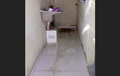 Imagem: A casa possui 1 Dormitório, 1 Banheiro, 5m² de Área e está