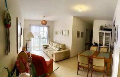 Imagem: O apartamento possui 3 Dormitórios, 2 Banheiros, 1 Vaga na