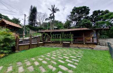 Imagem: A casa possui 3 Dormitórios, 3 Banheiros, 1 Vaga na garagem