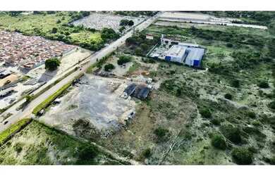 Imagem: A fazenda possui 100.000m² de Área e está localizado em