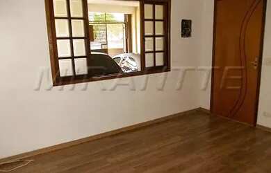 Imagem 12: Sobrado para aluguel tem 180 metros quadrados com 3 quartos em Horto Florestal...