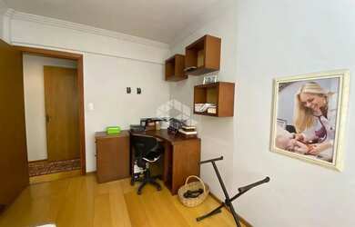 Imagem 14: Oportunidade Apartamento com 4 Dormitórios por R$ 680.000,00 - Bairro...