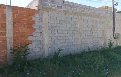 Imagem: O terreno possui 200m² de Área e está localizado em Pontal