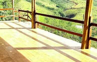 Imagem 4: Casa ampla e arejada e vista deslumbrante