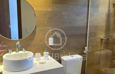 Imagem 10: CONDOMINIO PORTOGALO-CASA DE LUXO, VISTA MAR, PISCINA, HIDROMASSAGEM , 6 SUÍTES