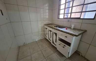 Imagem 10: Casa a venda/locação no Jd Padre Augusto Sani