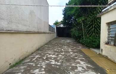 Imagem: O terreno possui 203m² de Área e está localizado em Vila