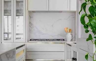 Imagem: O apartamento possui 3 Dormitórios, 4 Banheiros, 2 Vagas na