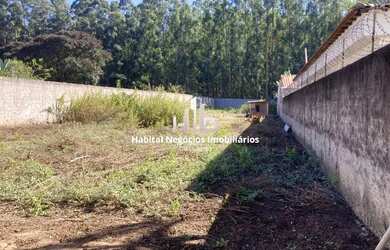 Imagem: O terreno possui 860m² de Área e está localizado em Cidade