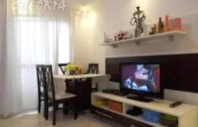 Imagem: O apartamento possui 3 Dormitórios, 1 Banheiro, 1 Vaga na garagem