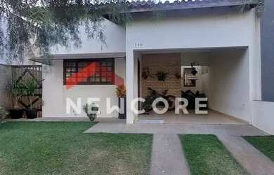 Imagem: A casa em condomínio possui 3 Dormitórios, 2 Banheiros, 2