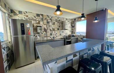 Imagem: O apartamento possui 2 Dormitórios, 2 Banheiros e 51m² de