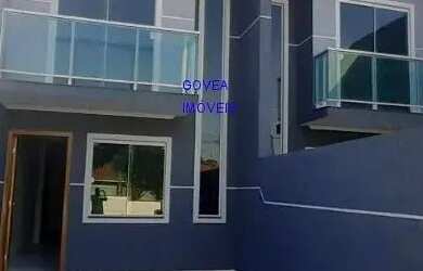 Imagem: A casa possui 3 Dormitórios, 2 Banheiros, 2 Vagas na garagem