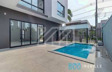 Imagem 4: Casa no Condomínio Villagio da Barra em Balneário Camboriú