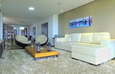 Imagem: O apartamento possui 4 Dormitórios, 5 Banheiros, 4 Vagas na