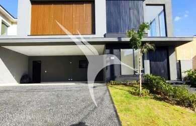 Imagem 1: SANTANA DE PARNAIBA - Casa Padrão - Alphaville