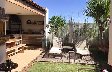 Imagem 1: Muito Charmosa. Churrasqueira, 160m² de Área, 4 Vagas na garageme3 Dormitórios