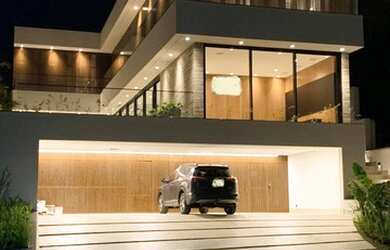 Imagem: A casa em condomínio possui 4 Dormitórios, 5 Banheiros, 4