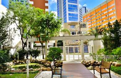 Imagem: O apartamento possui 2 Dormitórios, 2 Banheiros, 2 Vagas na