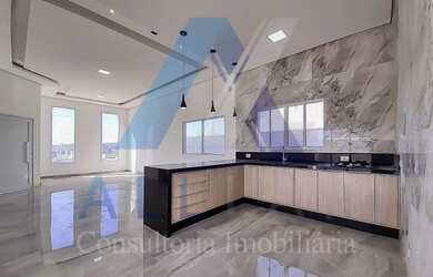 Imagem: A casa em condomínio possui 3 Dormitórios, 2 Banheiros, 4